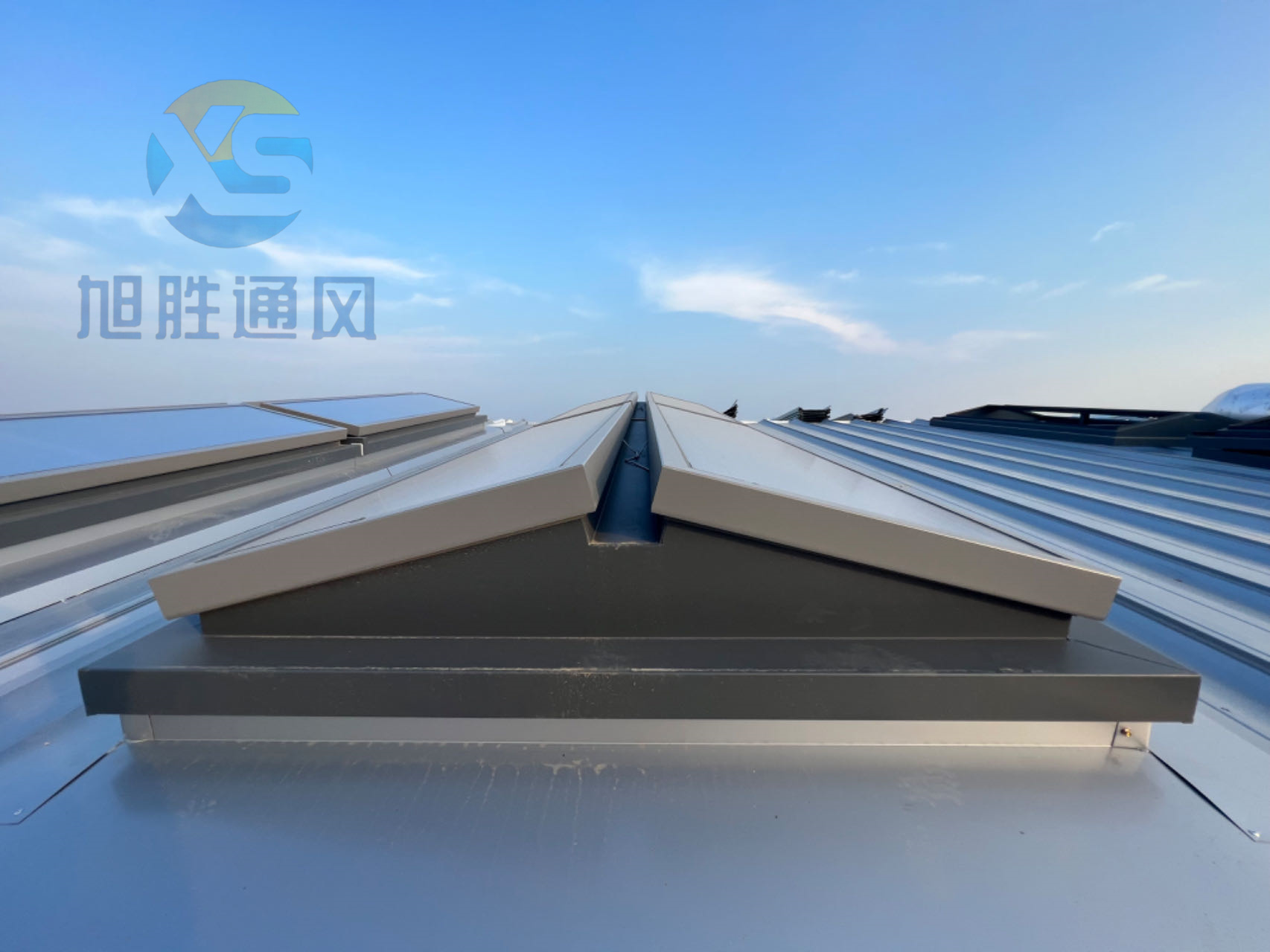 三角（jiǎo）形排（pái）煙天窗